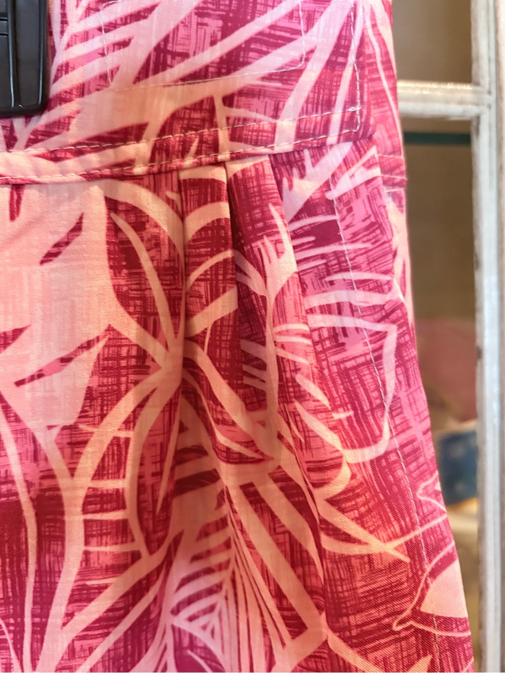 EUC Rip Skirt Hawaii Brand Wrap Skirt in  Pink Tropical pattern